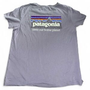 Women’s Patagonia Organic Cotton Purple Graphic T-Shirt - Size Medium